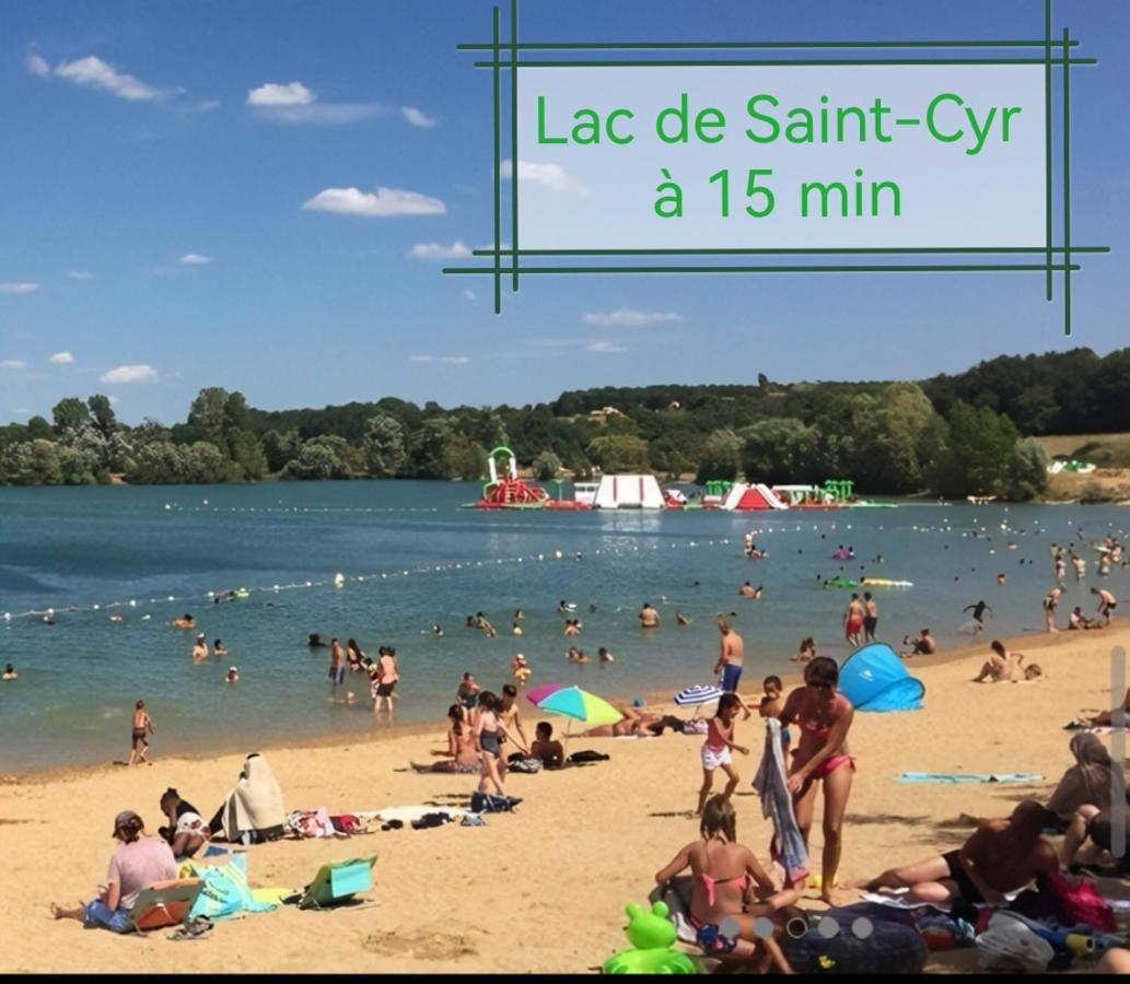 Gite De Charme Dans Un Cadre Calme Et Reposant Châtellerault Exterior photo